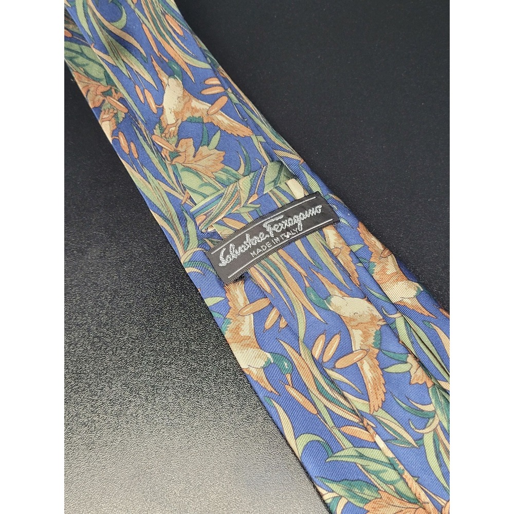 Salvatore Ferragamo Necktie Blue Mallard Duck Reed Pattern Silk Italy Excellent